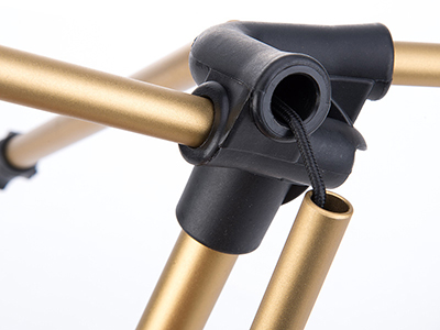 FOLDABLE BEACH CHAIR