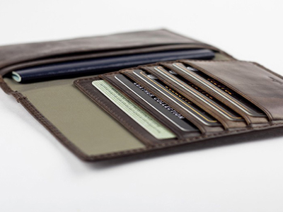 GENUINE LEATHER TRAVEL WALLET