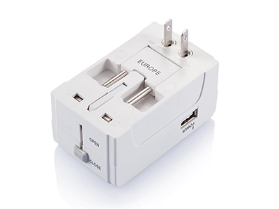 TRAVEL PLUG WITH USB PORT
