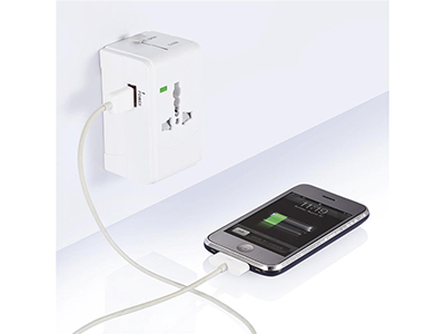 TRAVEL PLUG WITH USB PORT