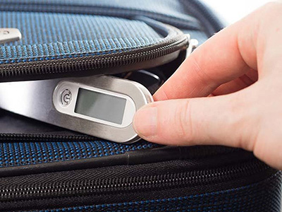 DIGITAL LUGGAGE SCALE WITH 110 LB CAPACITY