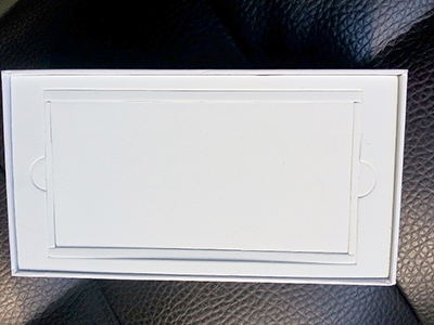 ULTRA-SLIM QI WIRELESS CHARGER