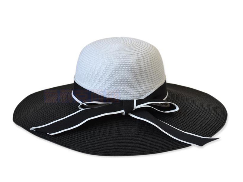 2-TONE STRAW HAT WITH RIBBON