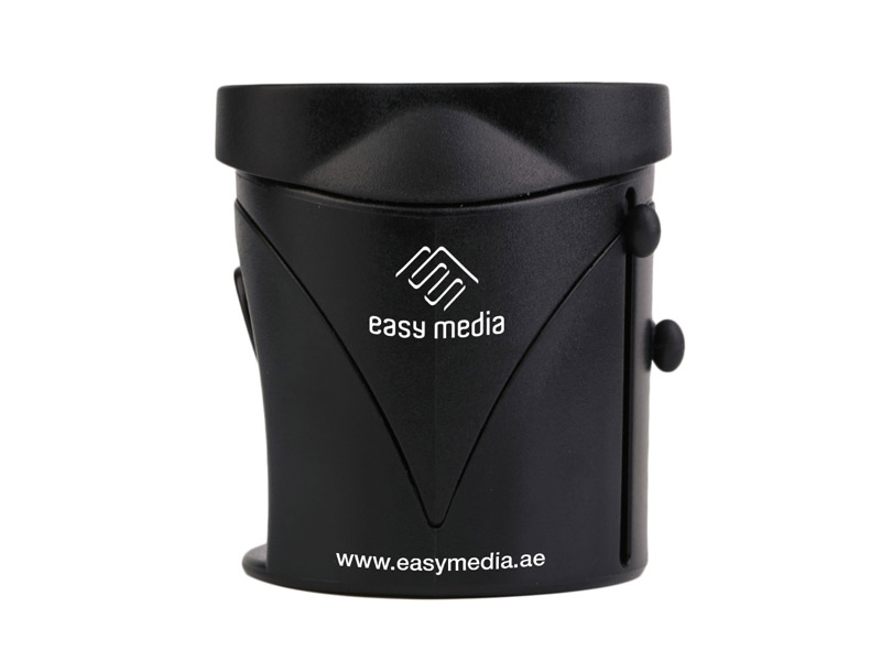 UNIVERSAL TRAVEL ADAPTER