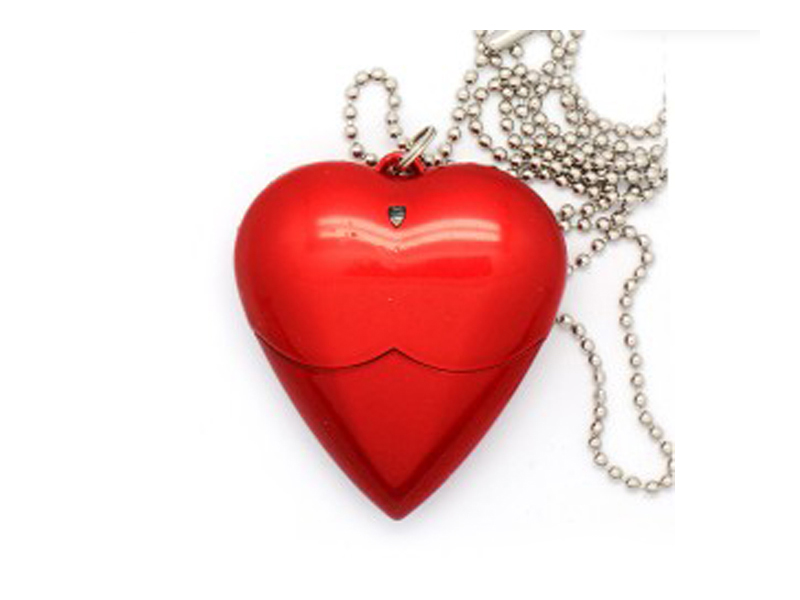 HEART SHAPE USB FLASH DRIVE