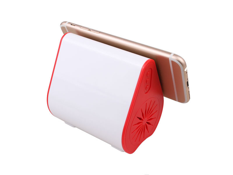 WIRELESS SPEAKERS WITH SUCTION CUPS