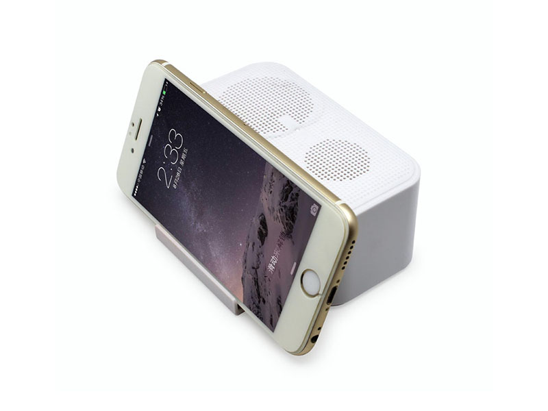 WIRELESS PORTABLE SPEAKERS WITH PHONE HOLDER