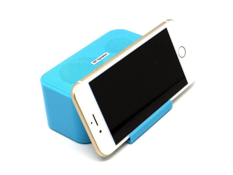 WIRELESS PORTABLE SPEAKERS WITH PHONE HOLDER