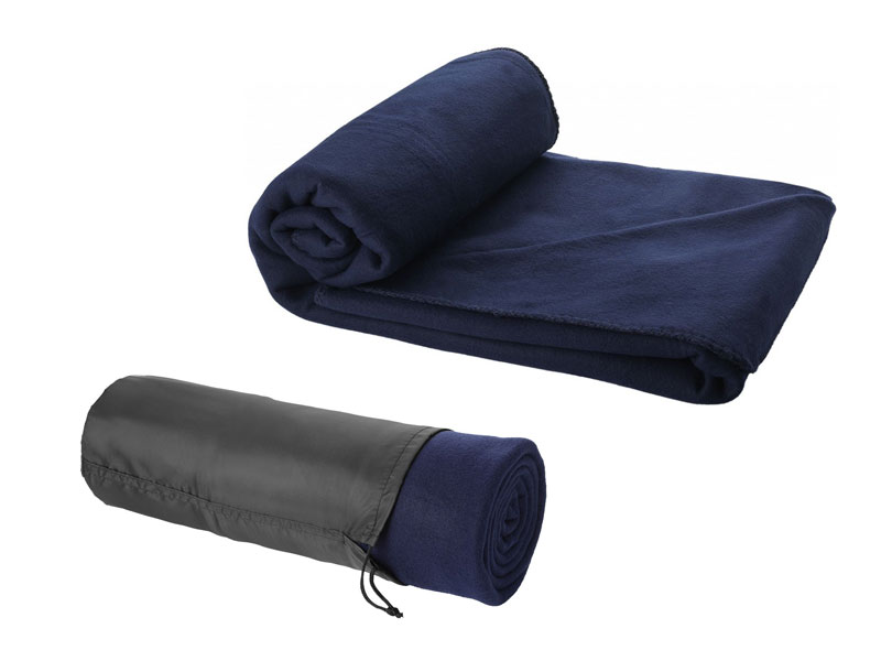 HUGGY BLANKET AND POUCH