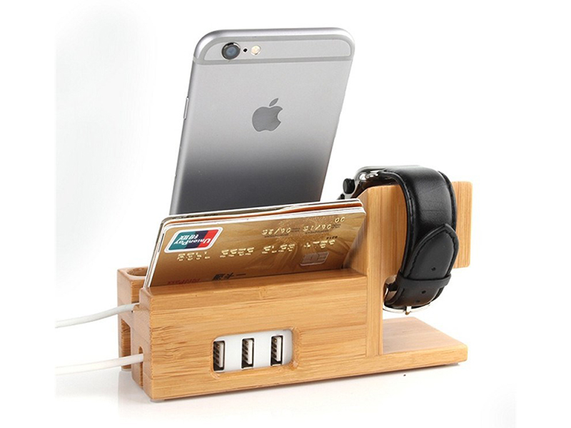 WOODEN CHARGING DOCK