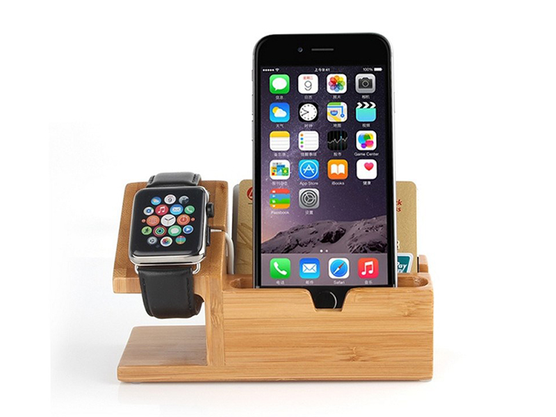 WOODEN CHARGING DOCK