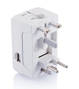 TRAVEL PLUG WITH USB PORT