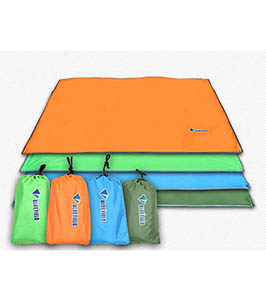 MULTIFUNCTION PICNIC BLANKET