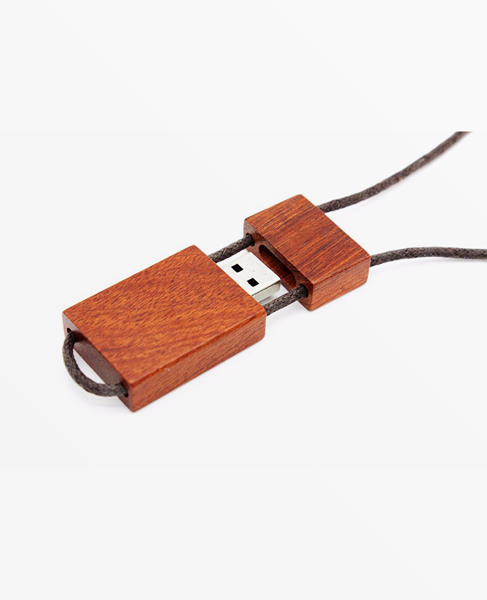 WOODEN USB WITH STRING